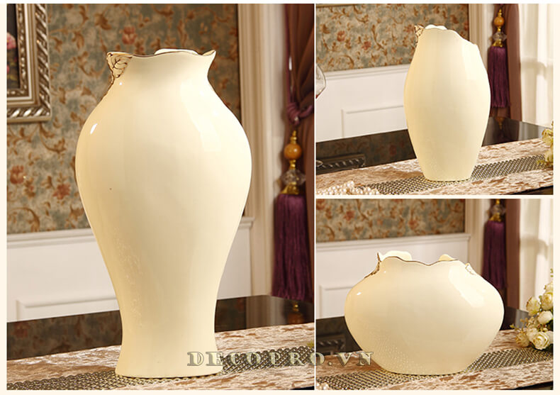 Ảnh chụp mặt sau bộ bình gốm BG030