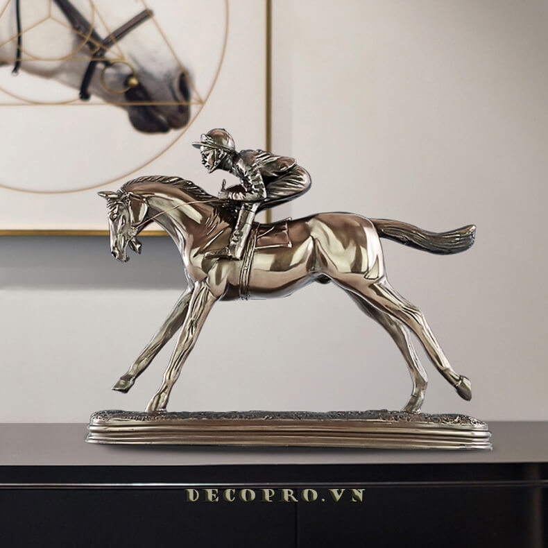 Tượng decor trang trí đua ngựa - Đồ trang trí phòng khách độc đáo