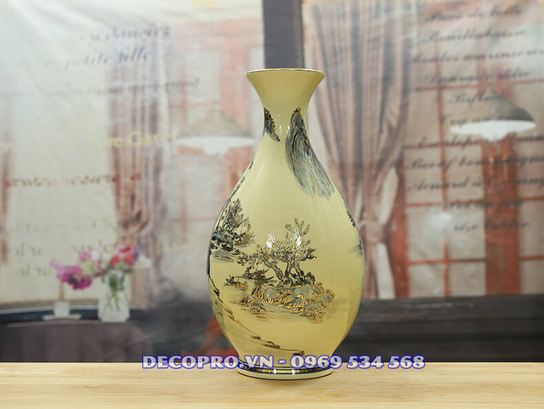 Bề mặt bình sáng bóng, láng mượt tự nhiên