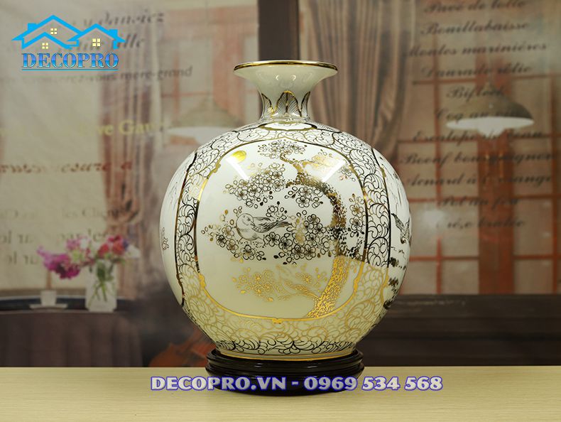 Bình hút tài lộc Bát Tràng là món quà tặng sếp cao cấp, chất xịn giúp bạn “ghi điểm tuyệt đối” trong lòng người lãnh đạo đáng kính