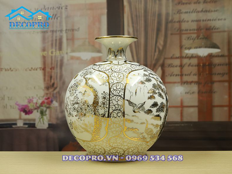 Mặt hông bình hút tài lộc Bát Tràng gốm sứ vẽ vàng cao cấp
