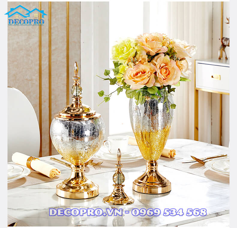 Set bình thủy tinh phong cách hoàng gia – quà tân gia nhà mới cao cấp, độc đáo và mang nhiều thông điệp tốt đẹp