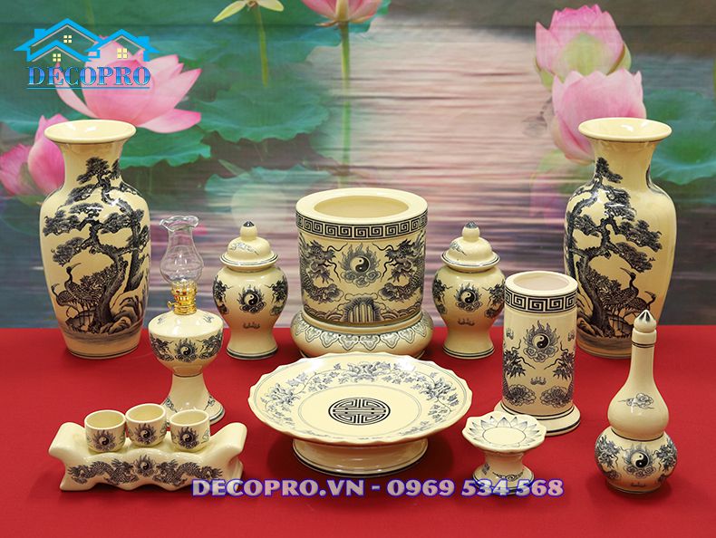 Bộ Đồ Thờ Gốm Chu Đậu Truyền Thống Ban Thờ Dài 95 x Sâu 56cm