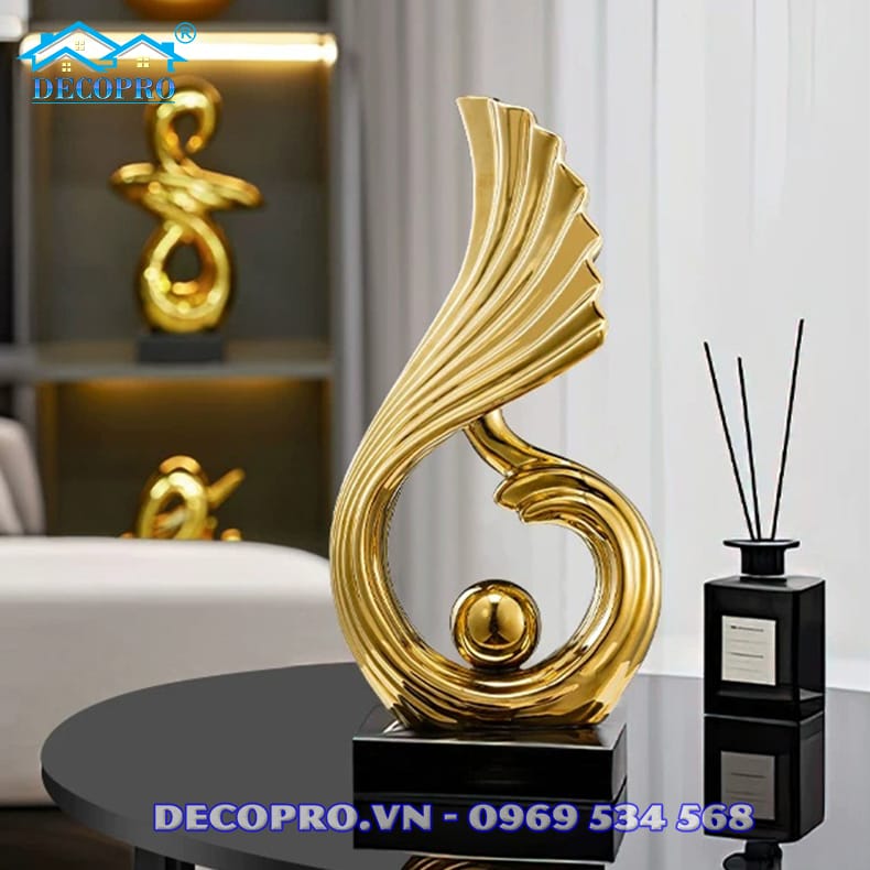 Quà tặng đối tác phù điêu Thành Công